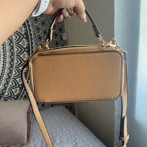 Crossbody bag